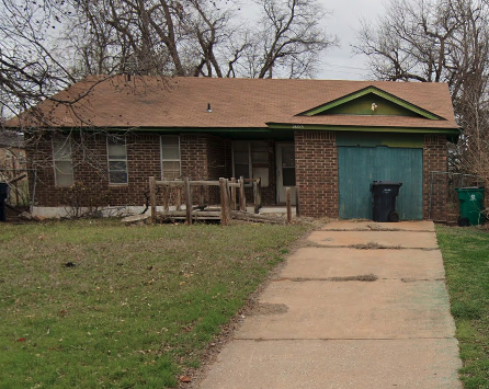 1605 East Park Place